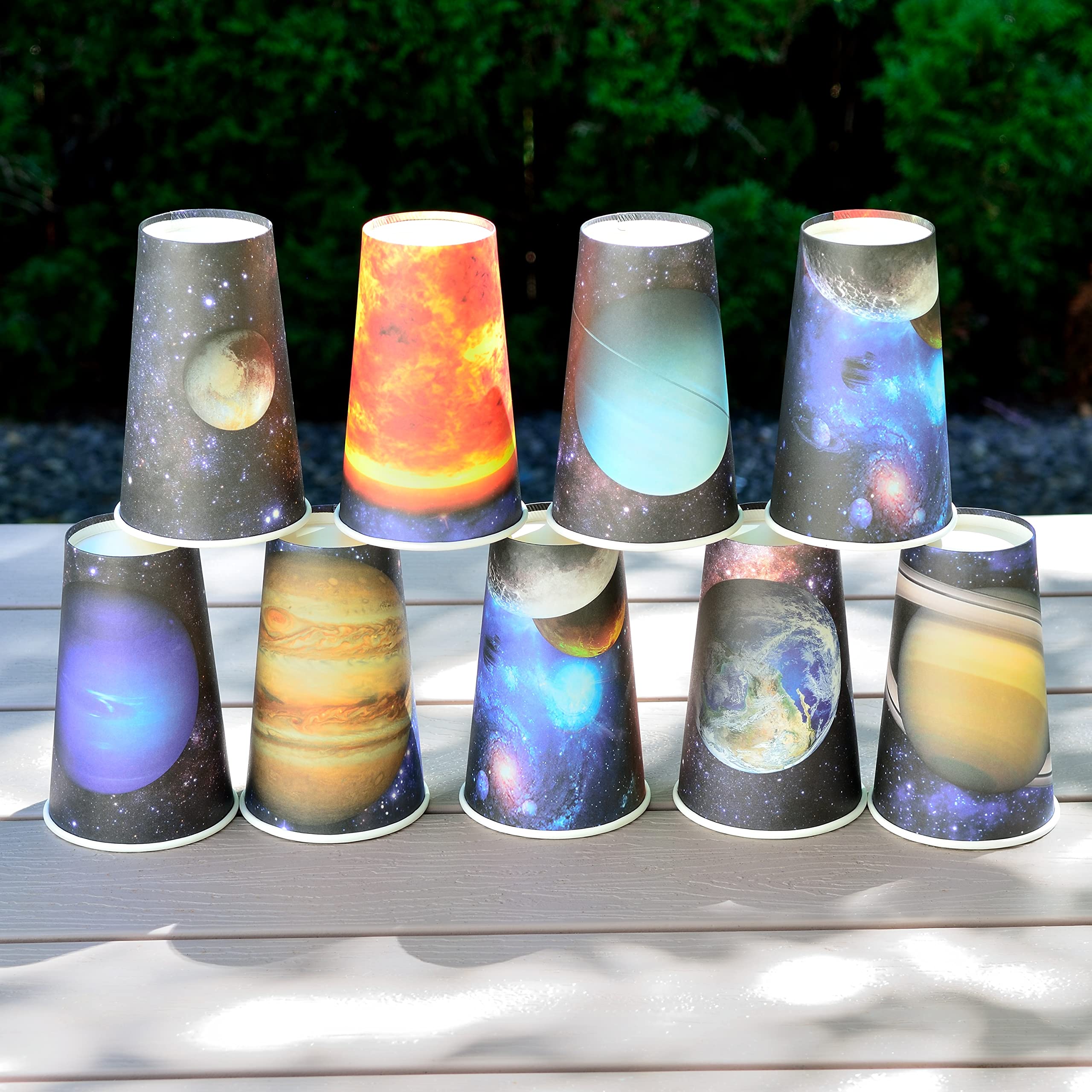 Youngever 72 Sets Disposable Coffee Cups With Lids, To Go Hot Coffee Cups, Durable Paper Cups With Lids (Planet Theme Design)